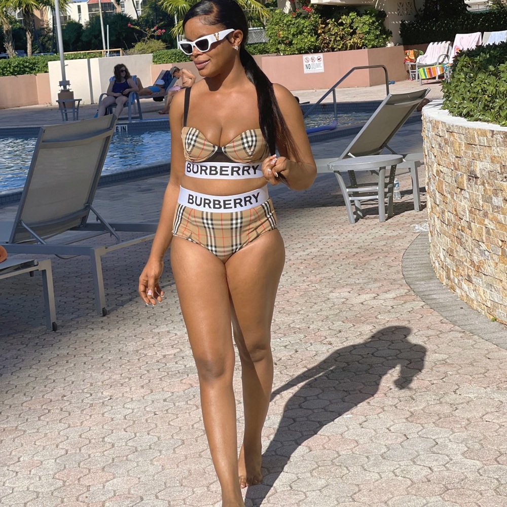 Burberry bottoms